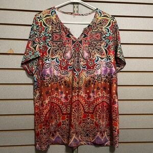 Womens 1XL Bold Paisley Print V Neck Short Sleeve Tunic‎ Top Red Multi Color